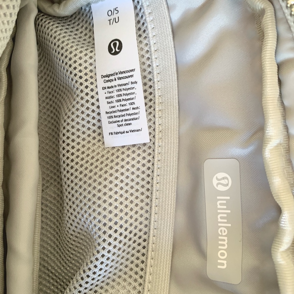 lululemon athletica Iridescent Holographic Crossbody Pouch - Pink/Blue/Purple - Picture 7 of 10
